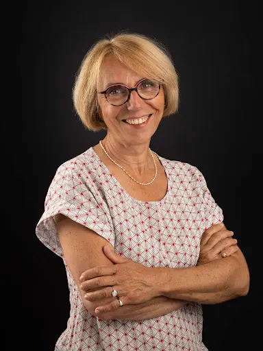 Charlotte Colsenet - École de Musique & Assistante Maternelle À Aiffres