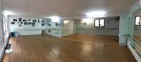 Danse À Plusieurs Visages