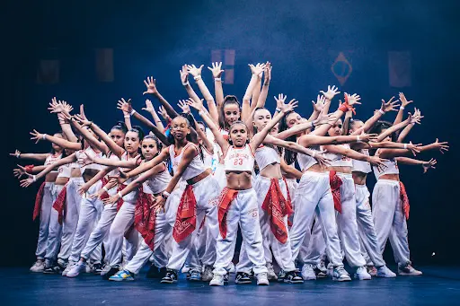 F2 Dance