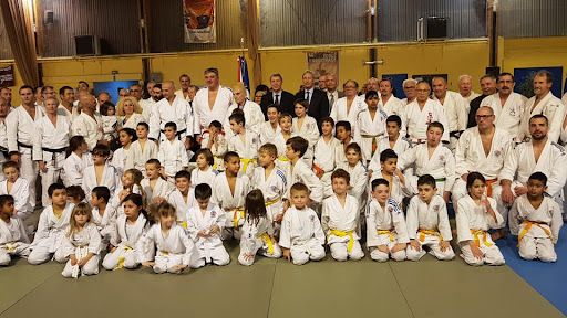 Judo Club Aubagne - Ecole Mazzi 8e Dan