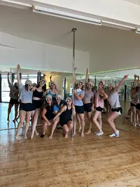 Pole Dance 13