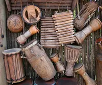 Muzicalâme - Cours de Batterie, Percussions, Tongue Drum, Ukulélé et de Didgeridoo & Réparation de Djembé