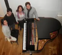 Si Facil la Musique