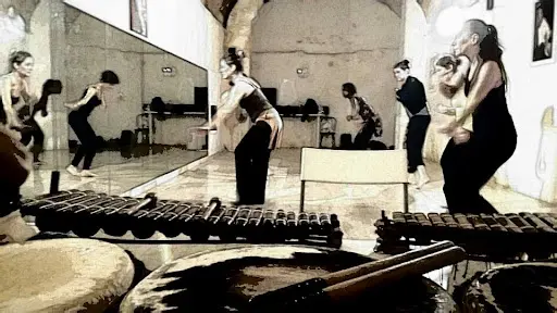 Danse Africaine À Bordeaux et Cenon/ Danse Musique & Expression