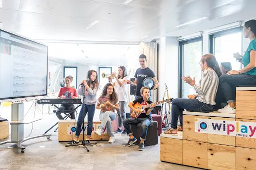 École de Musique Wiplay Bordeaux | Cours de Piano, Guitare, Chant...