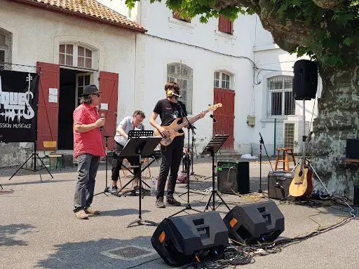 Caem la Cale À Musiques