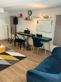 Clara Music School