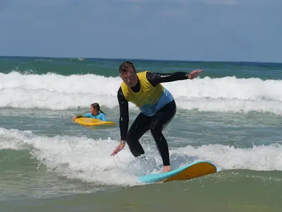 Surf Truck Tombottom Surf School