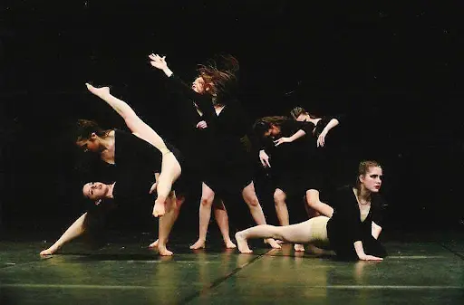 Extra Va Danse