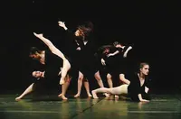 Extra Va Danse