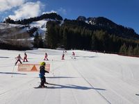 Ecole de Ski Châtel Sensations & Jardin d'Enfants "les Pitchounes"