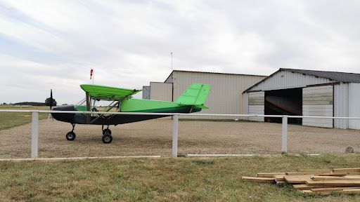 Plaine Envol École et Baptême de l'Air de Paramoteur Ulm, Parapente À Moteur, Parachute Motorisé