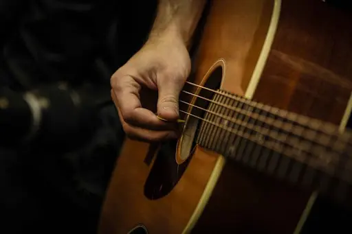 Argo Music - Ecole de Musique Cours de Guitare et Basse