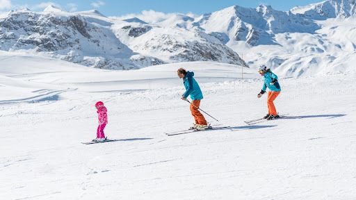 Oxygène École Ski & Snowboard School la Tania