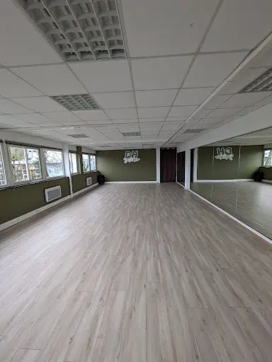 Dh Studio
