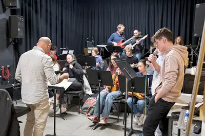 Ecole de Musique d'Improvisation Jazz E.m.i.j.
