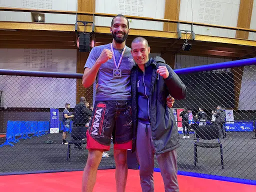 Gong Académie - Sanda Boxing - Initiation Mma