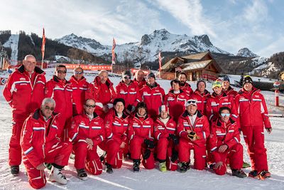 Ecole de Ski Français Sauze 1400