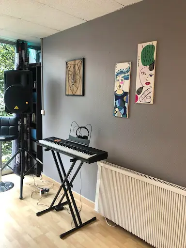 Spinajam Music School Ecole de Musique