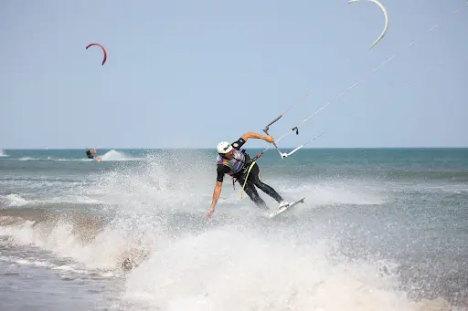 Kite And Fit École de Kitesurf Leucate, la Palme, Barcares