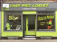 Dans Mes Cordes - Ecole de Musique Imaginée Par B C Éco
