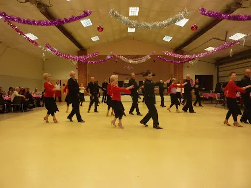 Fonsorbes Danse- Association Proposant des Cours de Danses en Couple Ou en Solo