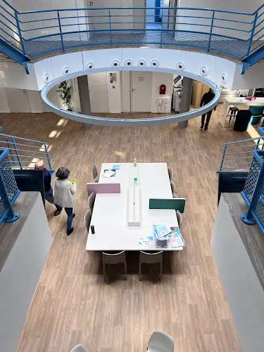 Homneo Business School | Campus le Cube