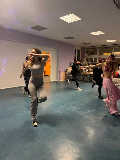 Compagnie Danse du Rêve - L’ École Qui Te Fait Créer