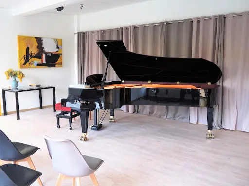 Cours de Piano et de Solfège