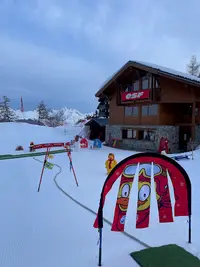 Esf Plagne 1800 : Ski And Snowboard School
