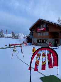 Esf Plagne 1800 : Ski And Snowboard School