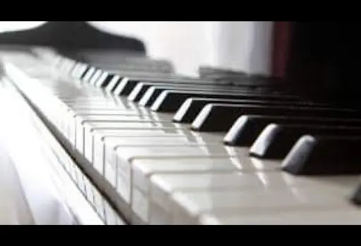 Lea Kolly Musique