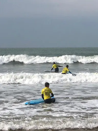 Koa Surf & Skate School