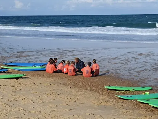 Tiki Surf School Chalet Plage