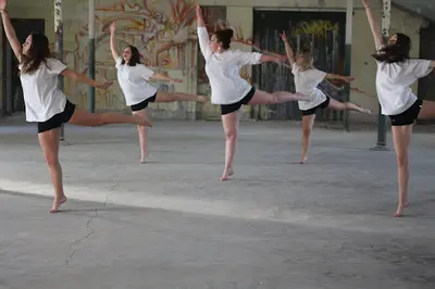 Assocation Ls Dance Company