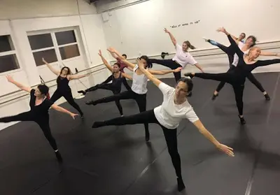Entrons Dans la Danse
