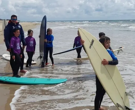 Leblond Surf School