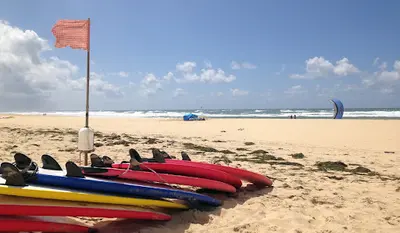 Nomad Surf School