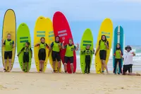 Natura Surf School – École de Surf & Surfshop À Léon