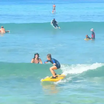 Switch971 - École de Surf et Bodyboard