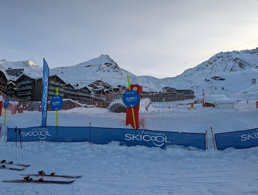 Ski Cool Ecole de Ski et Snowboard
