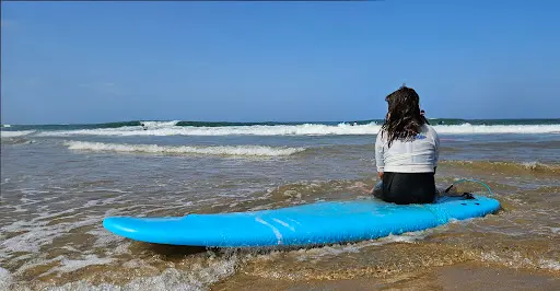 Loulou École de Surf – Cabane Plage & Location