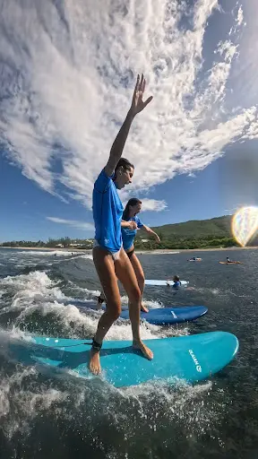 Lucas Surf - École de Surf Île de la Réunion