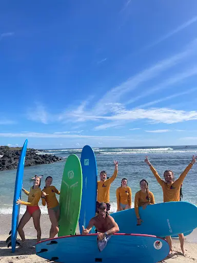 Papang Surf School / Ecole de Surf et de Bodyboard À la Réunion