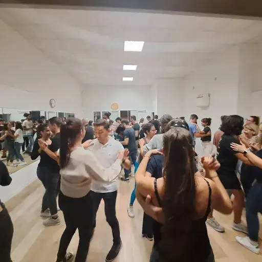 Lyon Salsa Bachata