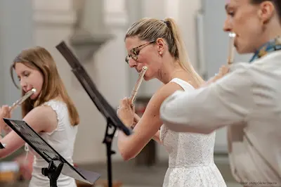A Vos Flutes - Cours Flute Lyon - Professeur de Flûte Traversière en Ligne et À Lyon. Depuis 2006.