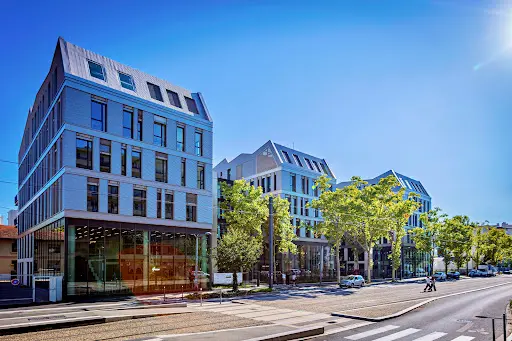 Bsb - Burgundy School Of Business - Campus Lyon
