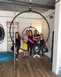 Pole Game