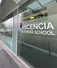 Ascencia Business School St Quentin en Yvelines