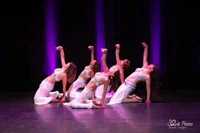 Les Orientales, Danse Modern Orientale